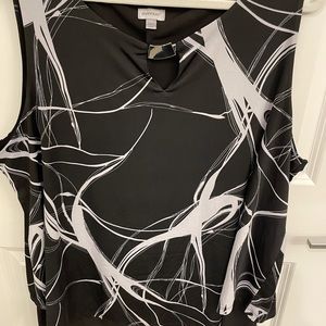 Avenue Black & White lined sleeveless tunic